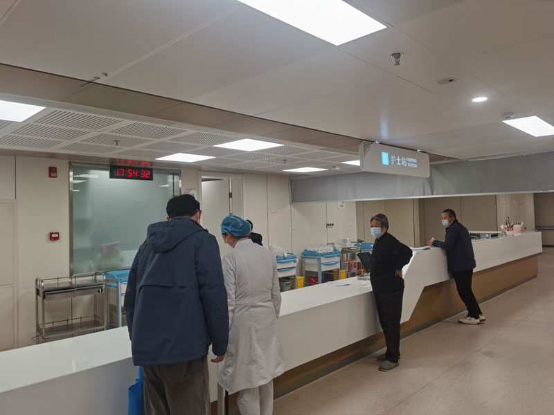 信陽(yáng)市中心醫(yī)院采購(gòu)兒童、嬰兒身高體重秤已投入使用